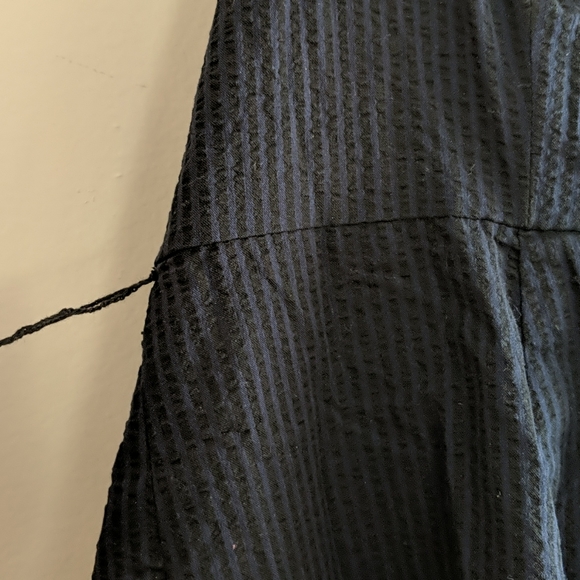 🖤 Seersucker Sleeveless Dress 🖤 - Picture 6 of 14